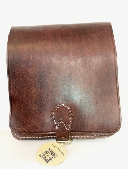 Bolso artesanal de cuero o piel marrón Légolas – La Gata Voladora