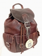 Mochila de Piel Jamila marrón con bolsillos y correas ajustables – La Gata Voladora