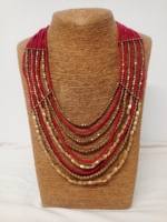 collar rojo bohemio