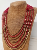 collar rojo bohemio