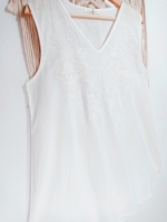 blusa bordada blanca