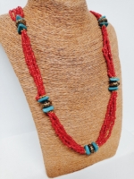 collar bohemio coral