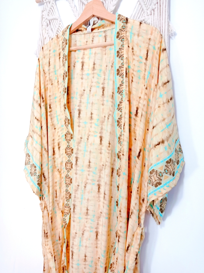 kimono de seda amarillo