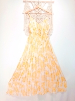 vestido de algodón amarillo