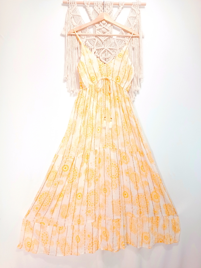 vestido de algodón amarillo