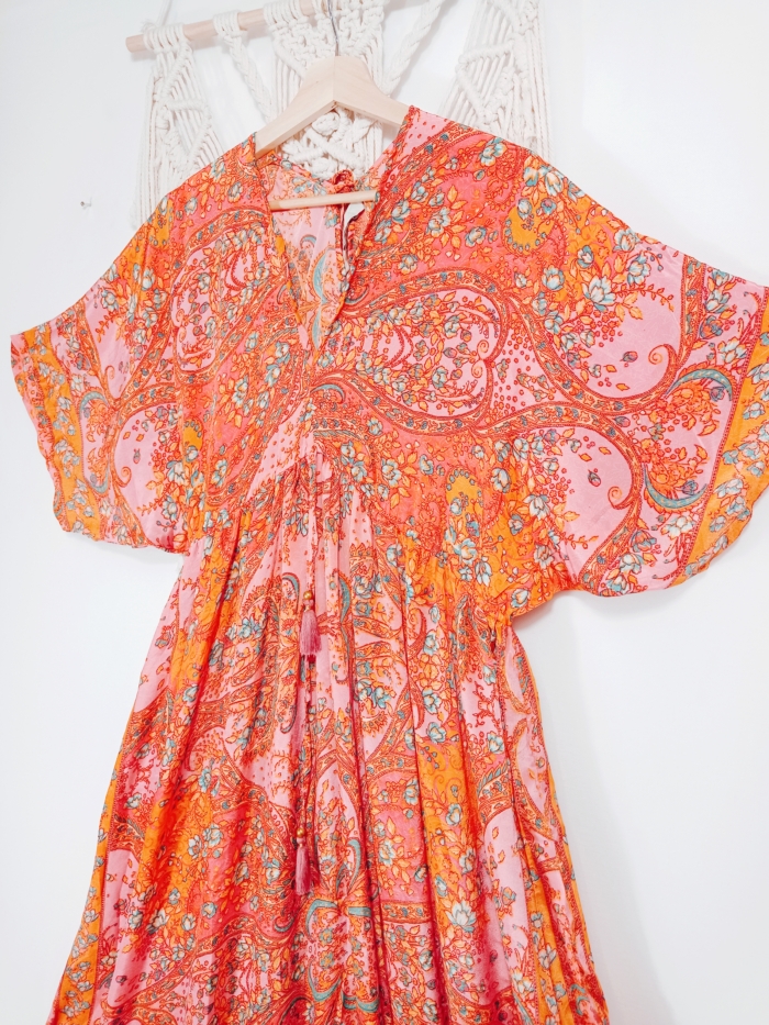 vestido de seda oversize boho chic