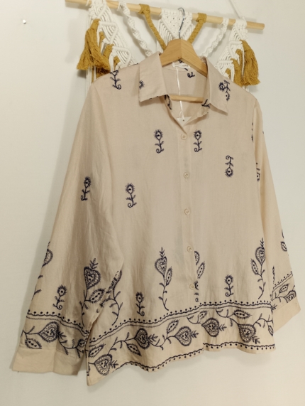 Blusa Camisa crudo Bordada Boho Chic - La Gata Voladora