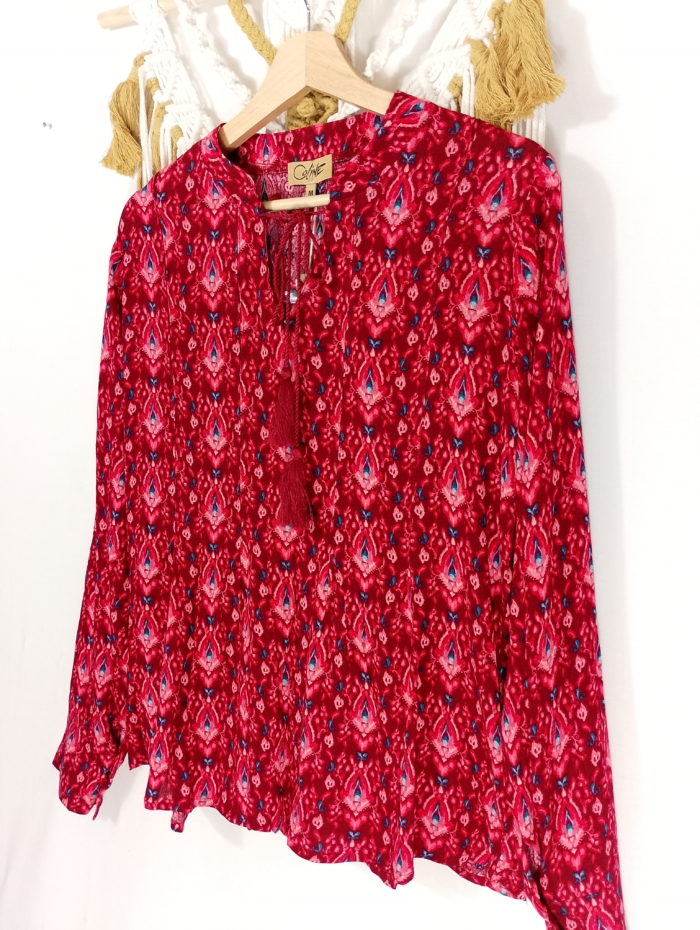Blusa Sira Coline color frambuesa con estampado étnico boho - tallas S, M y L – La Gata Voladora