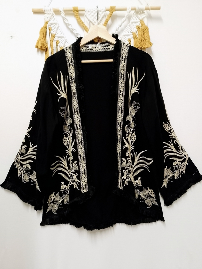 Chaqueta Kimono Sultana bordada de algodón boho – La Gata Voladora