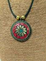 Collar Mándala Boho Chic Rojo – La Gata Voladora