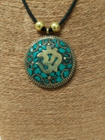 Collar Shiva Om boho chic verde – La Gata Voladora