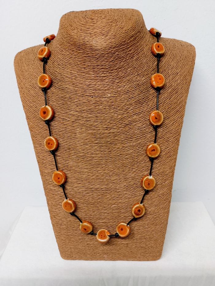 Collar Kira boho artesanal de cerámica – La Gata Voladora