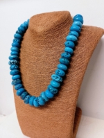 Collar Calypso turquesa de piedras naturales – La Gata Voladora