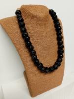 Collar Calypso negro de piedras naturales – La Gata Voladora