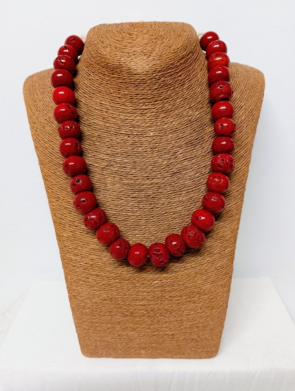 Collar Calypso rojo de piedras naturales – La Gata Voladora