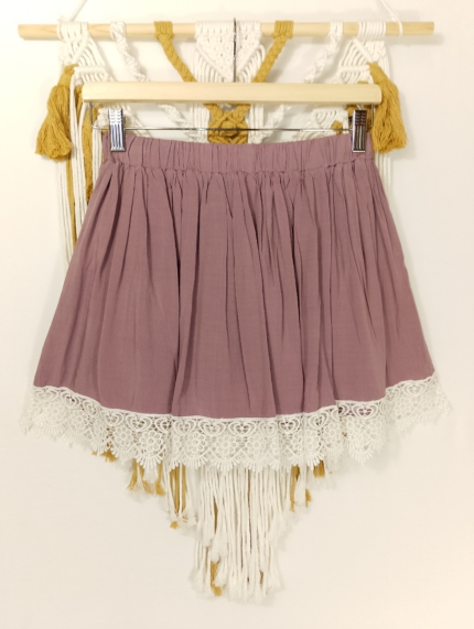 Mini falda Alma boho lila con encaje blanco
