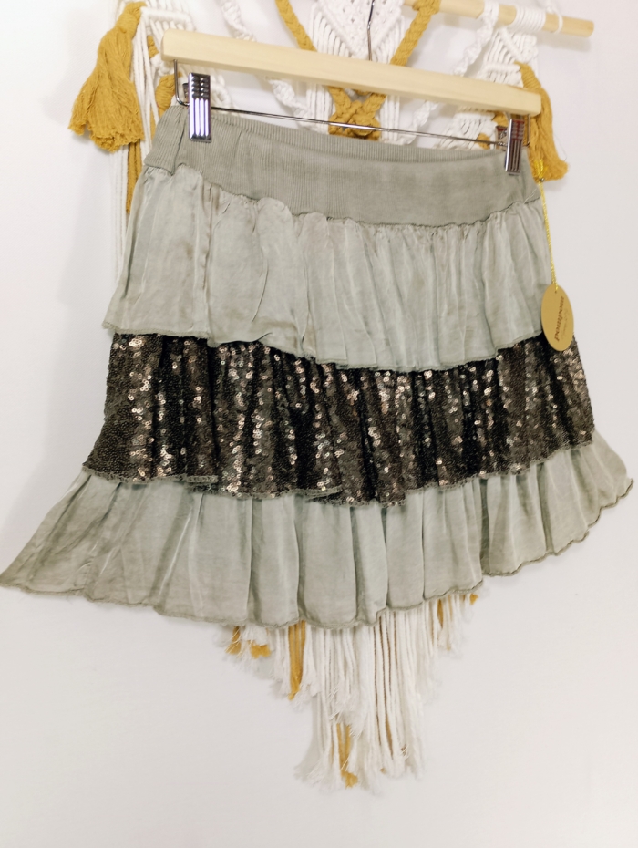 Mini Falda Vega gris con lentejuelas boho – La Gata Voladora