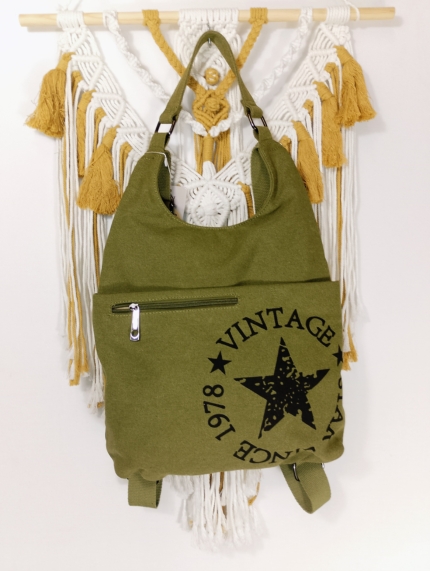Mochila de Tela Vintage Star verde oliva con bolsillos y asas ajustables – La Gata Voladora