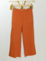 pantalón de algodón bon bolsillos laterales color teja