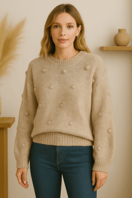 jersey estilo boho Gaia beige con pompones tejidos y estilo bohemio natural - La Gata Voladora - Laujar De Andarax