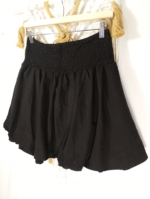 Minifalda de globo Coline negra con cintura elástica y estilo boho natural talla S/M