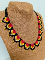 collar boho selva ancestral rojo artesanal colombiano estilo bohemio La Gata Voladora Alpujarra Almería
