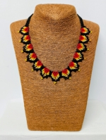 collar boho selva ancestral rojo artesanal colombiano estilo bohemio La Gata Voladora Alpujarra Almería