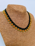 collar boho tierra viva negro verde naranja floral artesanal estilo bohemio La Gata Voladora Alpujarra Almería