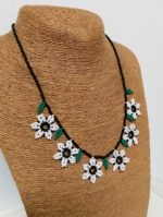 collar artesanal flores estilo boho étnico bohemio La Gata Voladora Alpujarra Almería