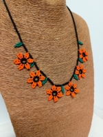 collar artesanal flores estilo boho étnico bohemio La Gata Voladora Alpujarra Almería