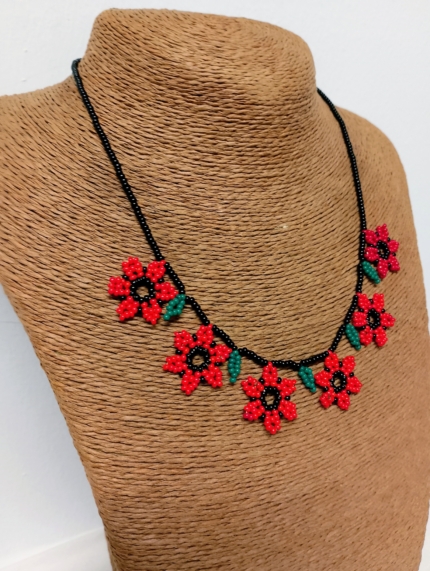 collar artesanal flores estilo boho étnico bohemio La Gata Voladora Alpujarra Almería
