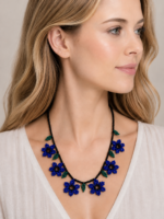 collar artesanal flores azules estilo boho étnico bohemio La Gata Voladora Alpujarra Almería