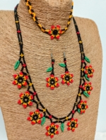 conjunto collar pendientes pulsera colombia boho floral artesanal La Gata Voladora Alpujarra Almería