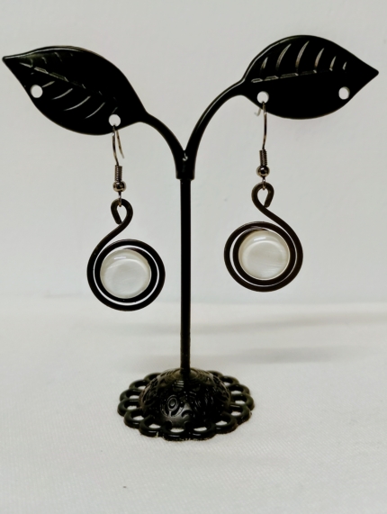 pendientes artesanales hierro forjado y vidrio fundido artesanales estilo boho La Gata Voladora Alpujarra Almería