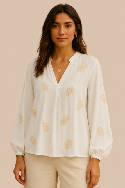 blusa bordada aura algodon boho chic primavera hojas beige La Gata Voladora Alpujarra Almería