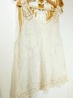 blusa bordada boho chic algodón beige mujer La Gata Voladora Alpujarra Almería