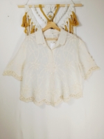 blusa bordada duna beige algodón boho manga corta La Gata Voladora Alpujarra Almería