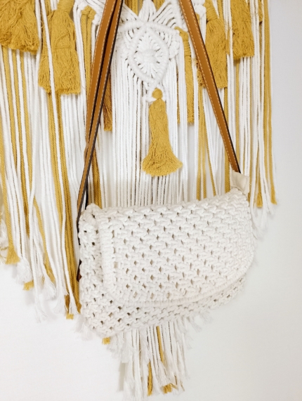 bolso crochet Ibiza estilo bohemio blanco algodón La Gata Voladora Alpujarra Almeria