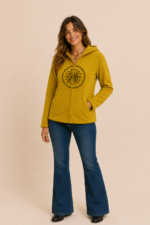 chaqueta forro polar aura unisex cierre cremallera bordado mandala estilo boho La Gata Voladora Alpujarra Almeria