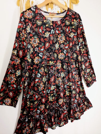 Vestido estampado Coline boho negro floral mujer tallas grandes La Gata Voladora Alpujarra Almería