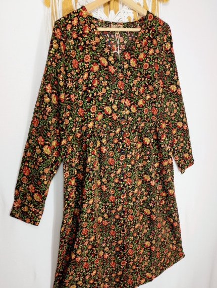 Vestido boho floral negro manga larga Coline La Gata Voladora Alpujarra Almería