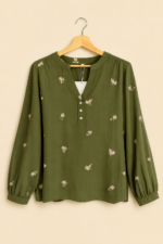Blusa Bordada Olivia verde algodon estilo bohemio bordados florales La Gata Voladora Alpujarra Almeria