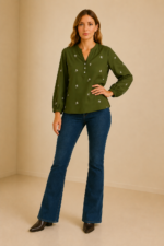 Blusa Bordada Olivia verde algodon bordados florales manga larga La Gata Voladora Alpujarra Almeria