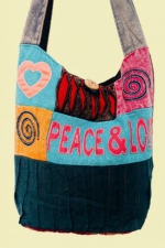 bolso peace love patchwork estilo boho La Gata Voladora Alpujarra Almeria
