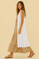 chaleco crochet largo ibicenco boho chic algodon blanco La Gata Voladora Alpujarra Almeria