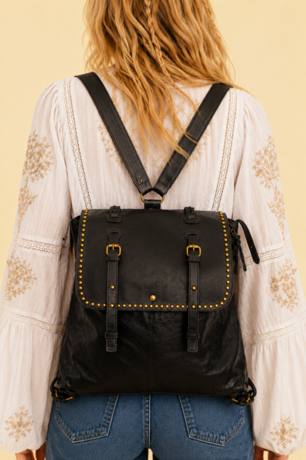 Mochila polipiel Arwen negra boho La Gata Voladora Alpujarra Almeria