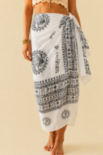 Pareo India Coline blanco estilo boho playa La Gata Voladora Alpujarra Almeria