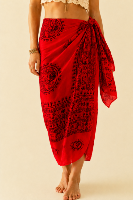 Pareo India Coline rojo estilo boho playa La Gata Voladora Alpujarra Almeria