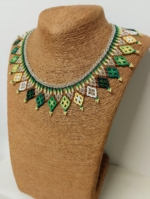 Collar Tribal Amazonas complemento etnico artesanal La Gata Voladora Alpujarra Almeria