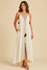 Vestido Algodón Natural Ananda con escote bordado y lentejuelas La Gata Voladora Laujar de Andarax